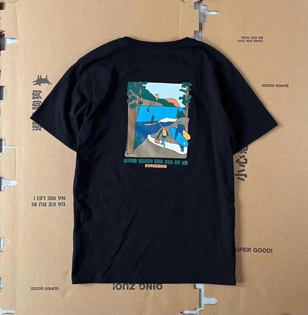 22ss limited edition Patagonia Northwest Waters ♻️Northwest Waters Organic T-Shirt series men's and women's same style printed short-sleeved Tee #Original factory production, purchasing designated version 📃 Original file and original data development version. Item No. #37539 - Original packaging and original label 🔍 Full set of accessories customized, packaging 1D code analysis are all purchased from the original factory, ⚠️Original domestically sold large kraft paper elevator upper and lower two stickers explanation analysis. Color: black, navy blue, white, floral gray, military green, turmeric Size reference: the same ocean for all of us/Translation: is an ocean for all of us -230g/organic environmentally friendly ♻️cotton, the large area on the back of the chest is printed with environmentally friendly special recycled raw materials, which is not easy to crack, breathable and comfortable. The threads are dyed in the same vat and have been pre-shrunk; the main label is non-sensitive hot stamping, making it a favorite among sensitive celebrities.  -Double stitching technology on the shoulder, distinguishes itself from the first version on the market. The pieces are neatly spliced ​​and aligned, the whole garment has precise thread density, and the quality of the details is self-observant.